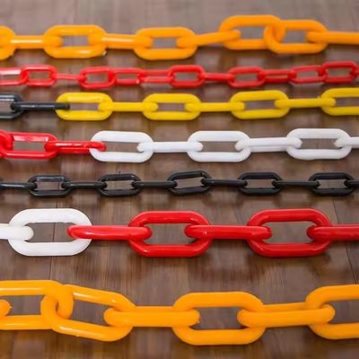 Goede prijs. 6mm PE Verkeerswaarschuwing Kunststof Afzetketting met Hoge Zichtbaarheid voor Verkeersveiligheid en Aanpasbare Afmetingen online