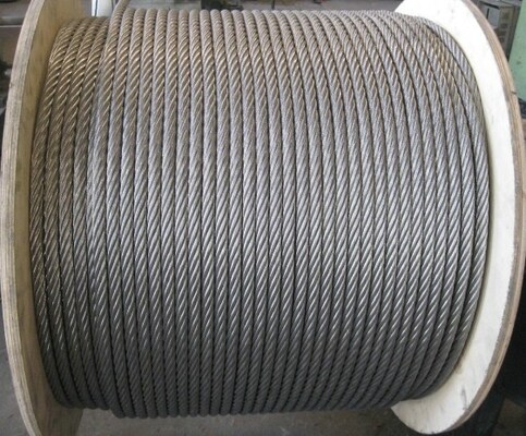 Goede prijs. 7X19 Bouw gegalvaniseerde staaldraad touw Vliegtuigkabel met koolstofstaal materiaal en aanpasbare lengte online